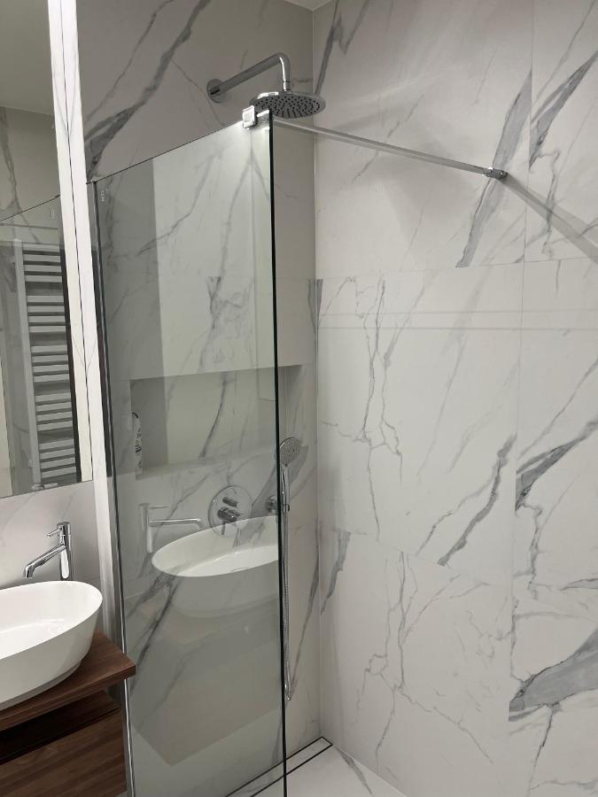 Warsaw Home Suites Eksteriør bilde