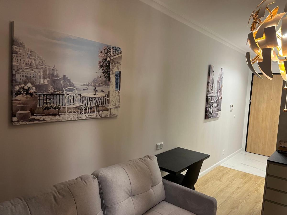 Warsaw Home Suites Eksteriør bilde